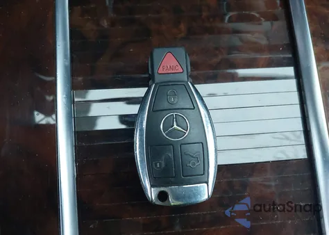 2013 Mercedes-Benz Glk 350 4Matic из США, поврежденный, VIN WDCGG8JBXDF993030